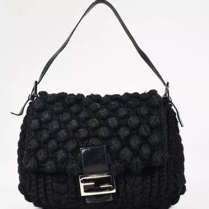 🔥SOLD🔥* Fendi knit and leather bag